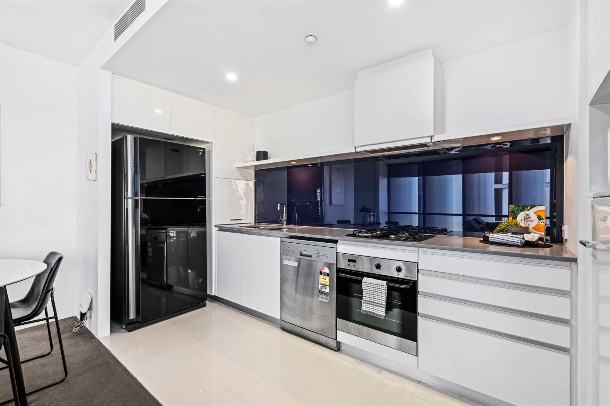 Ocean View Apartments With Balcony - Circle On Cavill - Central Location! - Self Contained & Privately Managed Gold Coast Zewnętrze zdjęcie
