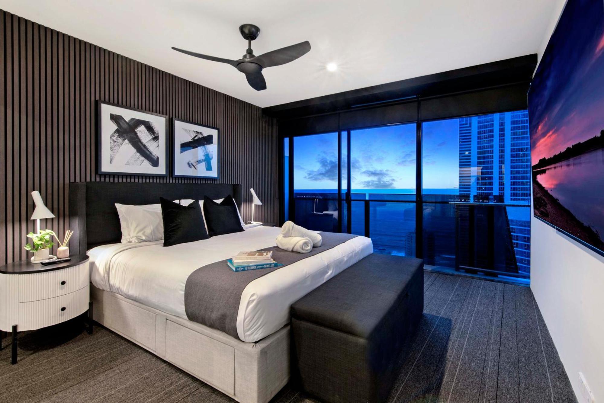 Ocean View Apartments With Balcony - Circle On Cavill - Central Location! - Self Contained & Privately Managed Gold Coast Zewnętrze zdjęcie