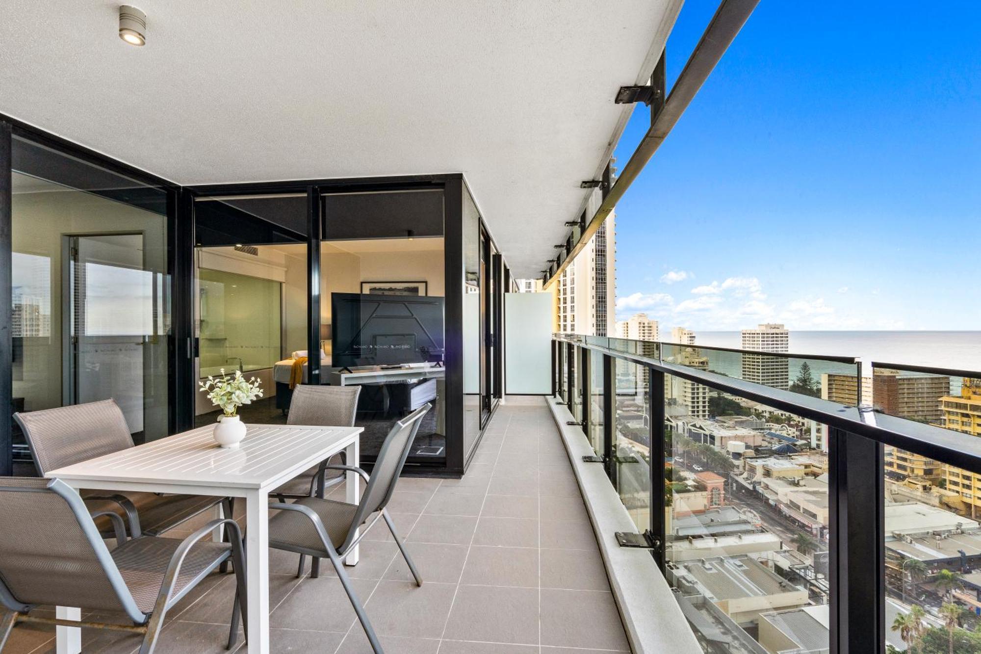 Ocean View Apartments With Balcony - Circle On Cavill - Central Location! - Self Contained & Privately Managed Gold Coast Zewnętrze zdjęcie